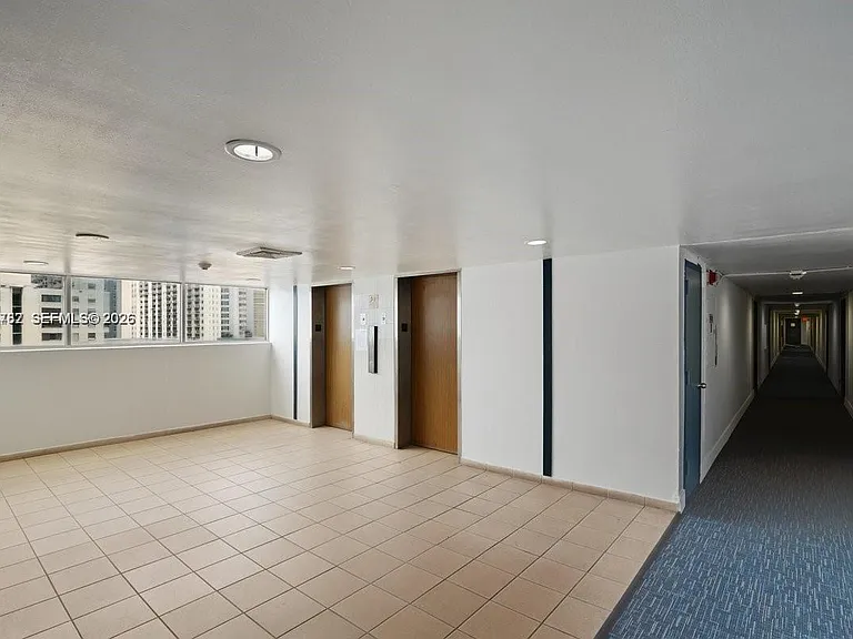 5050 NW 7th St #Penthouse 5 — Photo 3