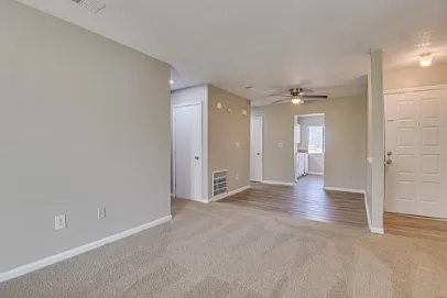Regency Village - 2814A — Photo 4