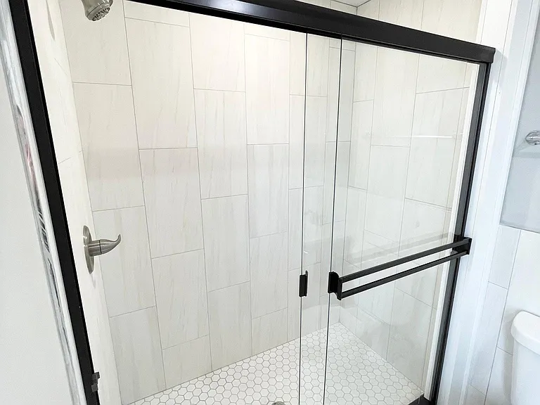 1228 N Marshall St #3R — Photo 22