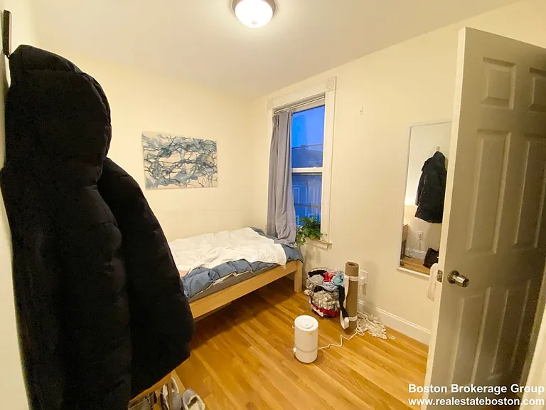 5 Oswald St #30 — Photo 9