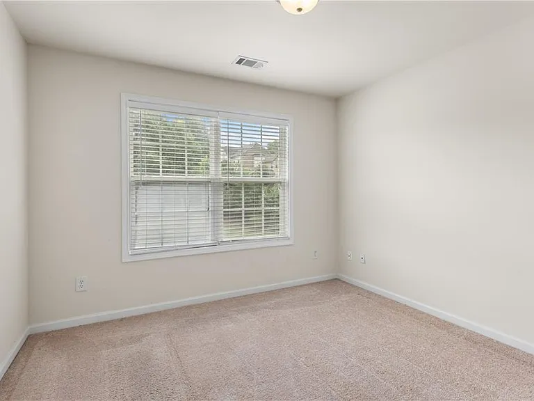 5325 Plymouth Pl — Photo 43