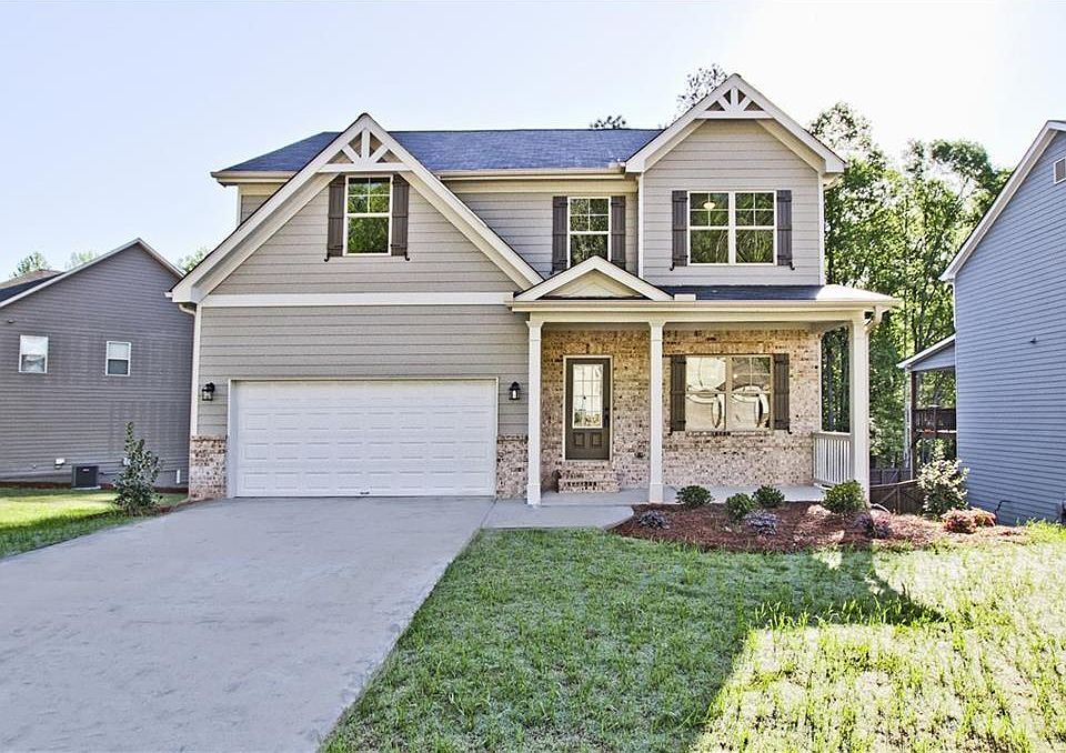 1st image of 169 Grand Oak Dr