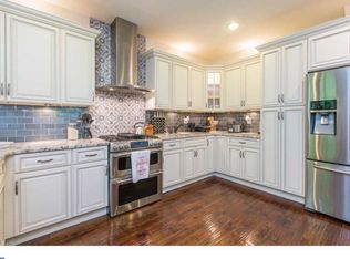 6648 Lincoln Dr, Philadelphia, PA 19119