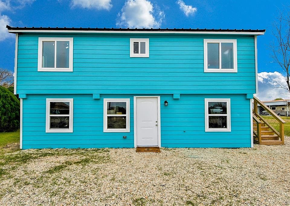 1st image of 205 Mollnar Dr