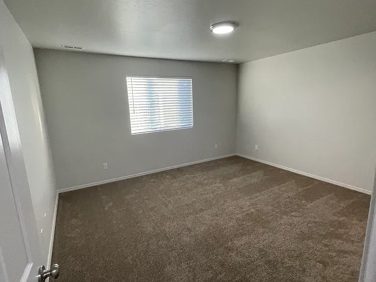 20333 Stockbridge Way — Photo 3