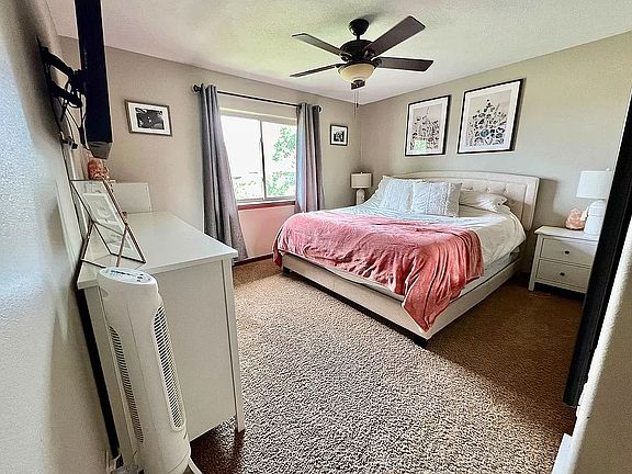 5th image of 3606 Jolly Ct