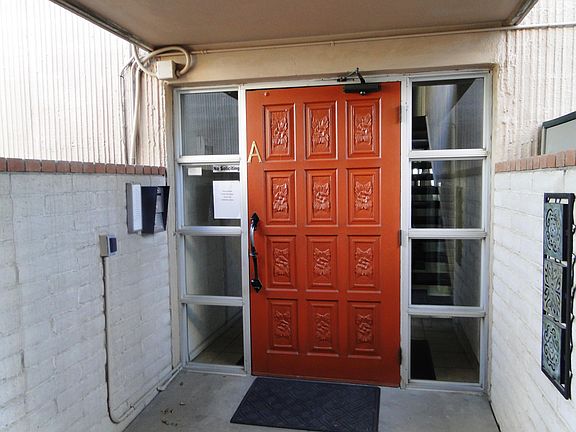 3rd image of 252 Shadow Mountain Dr APT A5