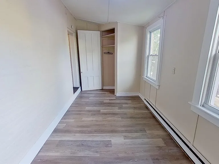 568 Park Ave #2 — Photo 5