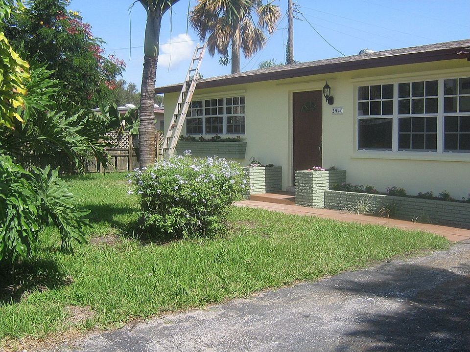 1st image of 2940 SW 12th Ave