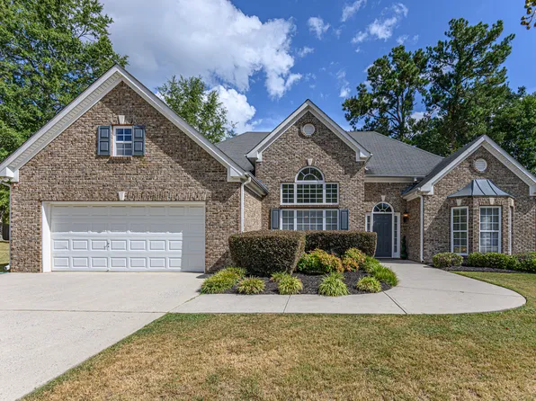 3250 Rose Petal Ln, Powder Springs, GA 30127