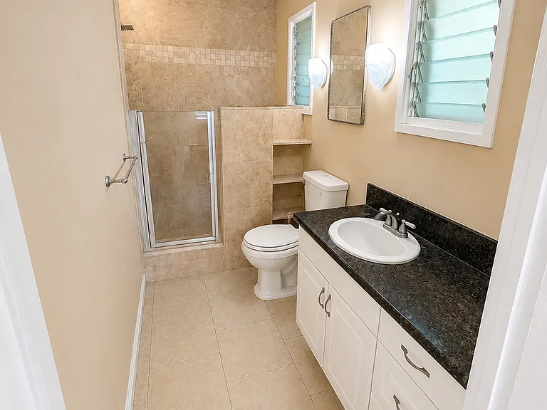 167 Makawao St — Photo 24