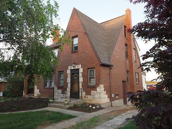 2nd image of 2711 Huntington Blvd NW