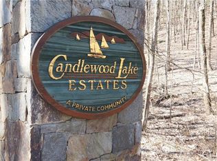 8 Skyline Dr, Sherman, CT 06784