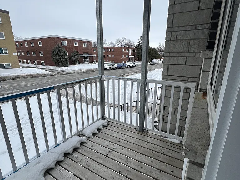 630 Cummings Ave — Photo 306