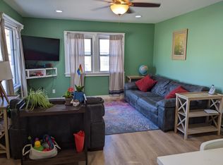 1242 Ruge St NW, Salem, OR 97304