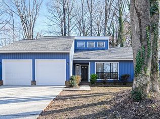 6233 Whitewater Dr, Charlotte, NC 28214