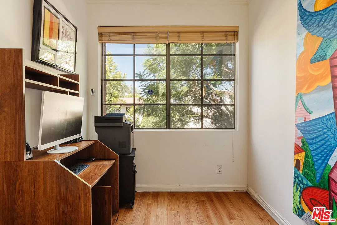 2 bed, 2.0 bath, 1753 sqft, $4,750 — Photo 3
