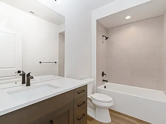 720 S Calhoun Ln — Photo 7