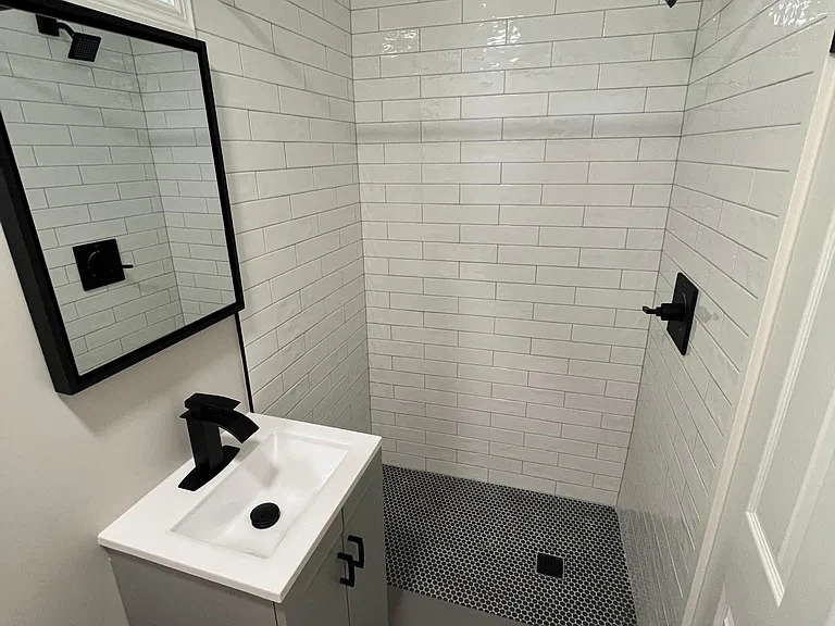 331 E Eagle St #1 — Photo 10