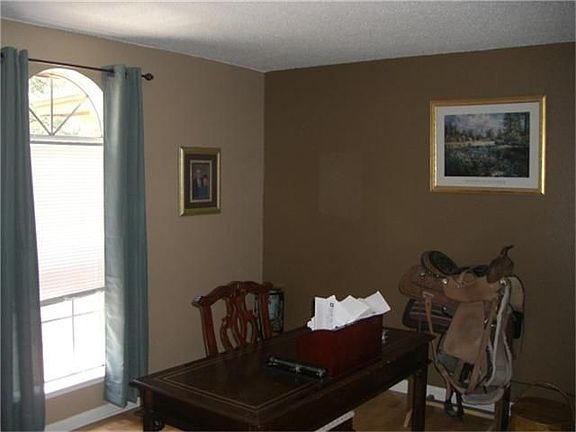 2nd image of 1610 3rd St