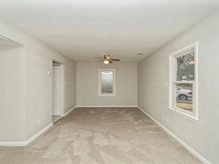 5989 Clear Springs Ct — Photo 19