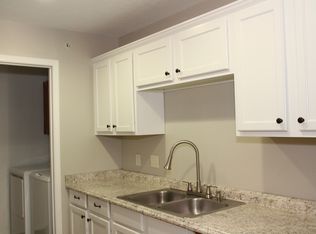 2909 Vineyards Pkwy APT 2, Branson, MO 65616