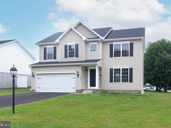 317 Taney Heights Dr, Taneytown, MD 21787