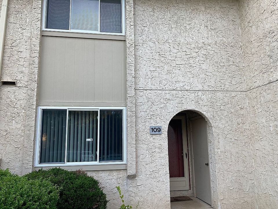 1st image of 109 Tennyson Dr