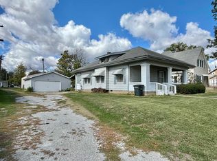 250 7th St NE, Linton, IN 47441