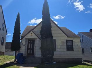788 Cottage Ave E, Saint Paul, MN 55106