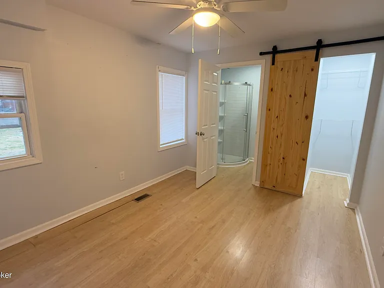 4203 Searcy Ln — Photo 5
