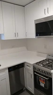 Rented by Sky Management | media 17