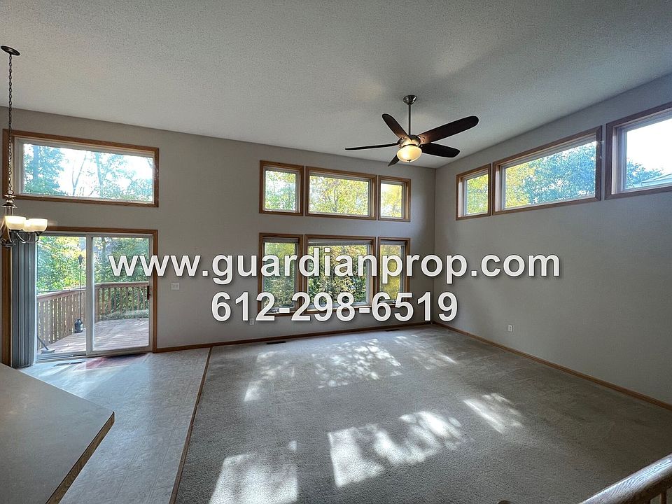 1st image of 22399 Evergreen Cir
