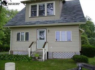 464 Whitney Rd, Conneaut, OH 44030