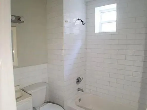 88 Fulton Avenue image 1 of 5