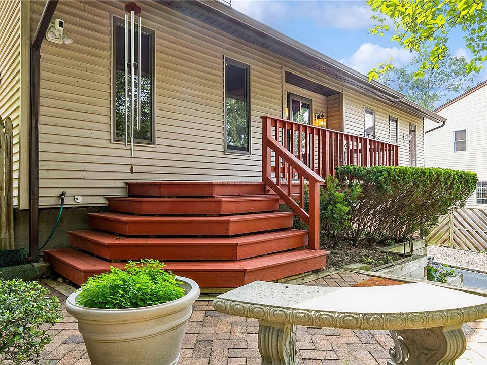 23 Cranbrook Court, Centerport, NY 11721 MLS 3499849 Zillow