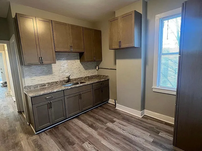 5735 S Aberdeen St #2 — Photo 6