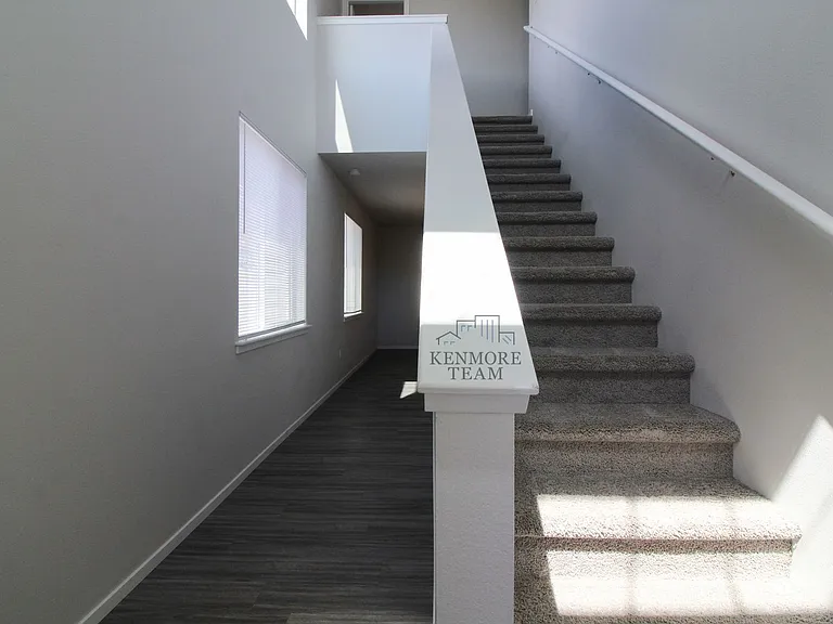 5613 Remington Dr — Photo 4