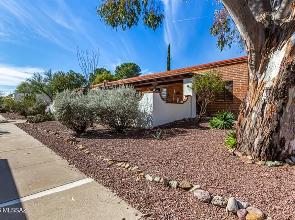 364 S Paseo Lobo Unit D, Green Valley, AZ 85614