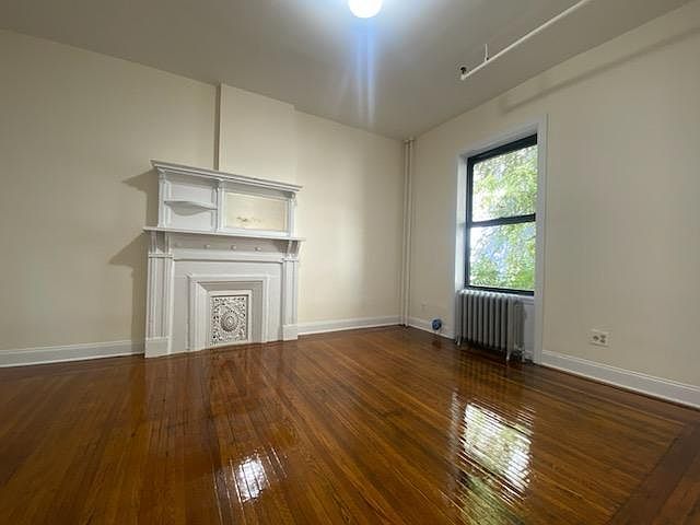 1st image of 1125 Dean St APT 3R