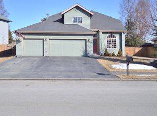 5934 Katahdin Dr, Anchorage, AK 99502