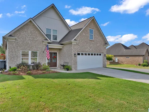 237 Glen Cross Dr, Trussville, AL 35173