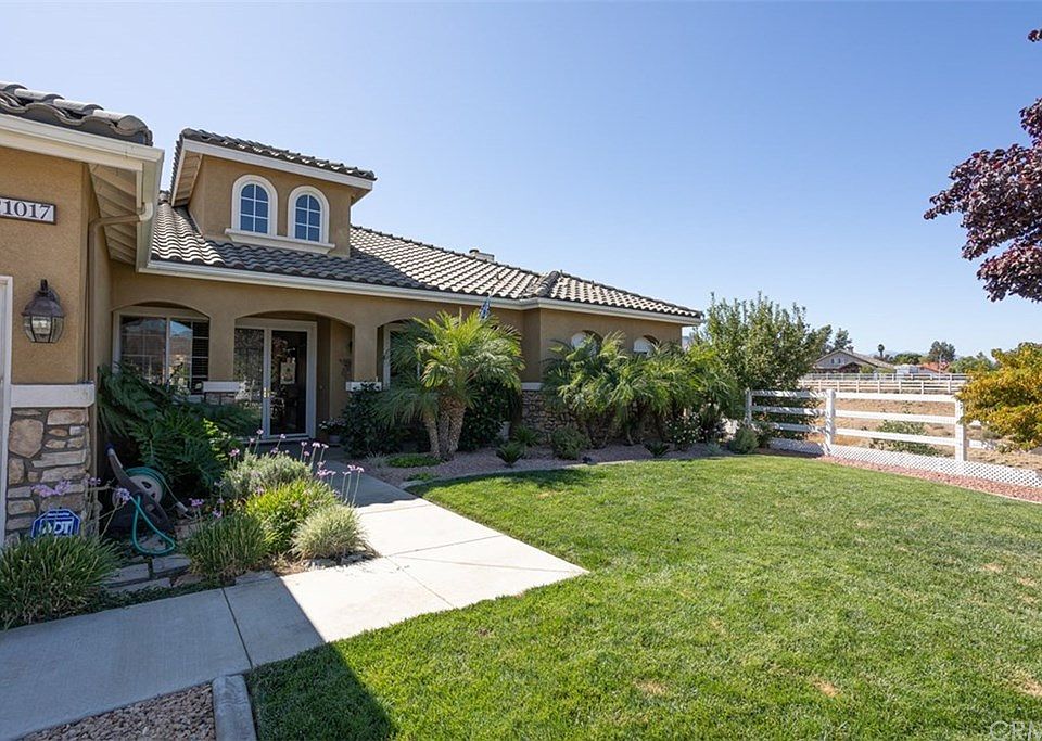 1st image of 21017 Cashew St