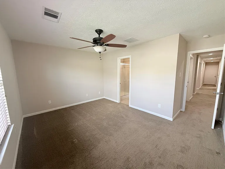 29225 Legends Valley Dr — Photo 10