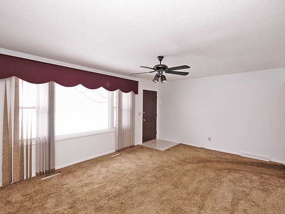 4th image of 1507 E U Ave