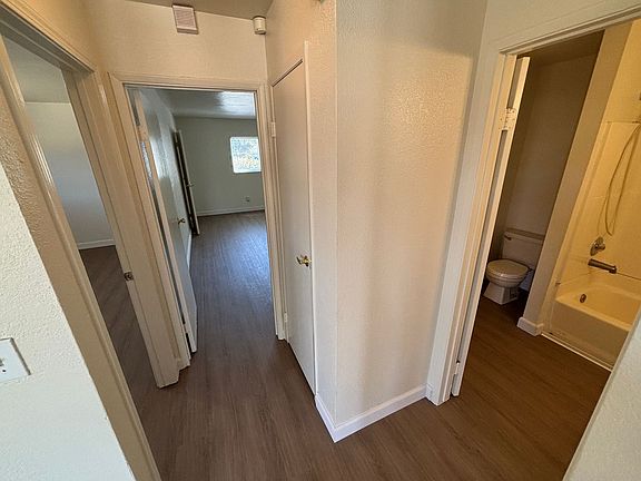 5th image of 6801 Woodbine Ave
