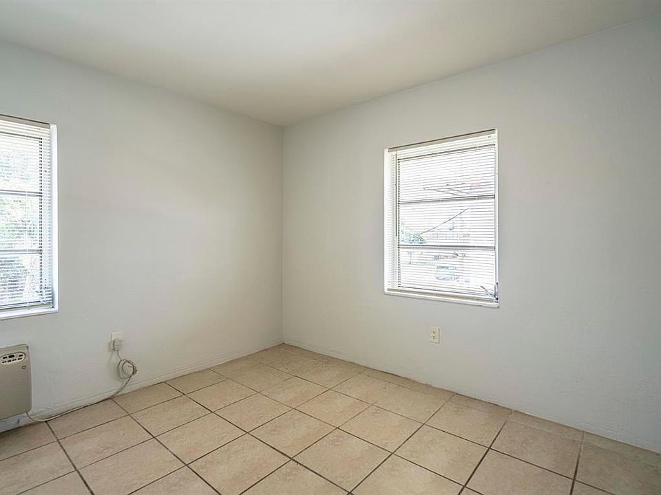 1st image of 437 NE 82nd St Unit 20-437-20