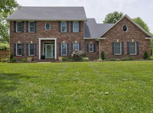 309 Fox Chase Ct, Mount Sterling, KY 40353