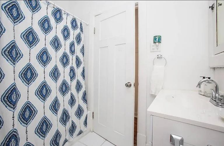 2241 Joliet St #B — Photo 8