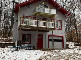 5786 Arawak Pass, Gaylord, MI 49735